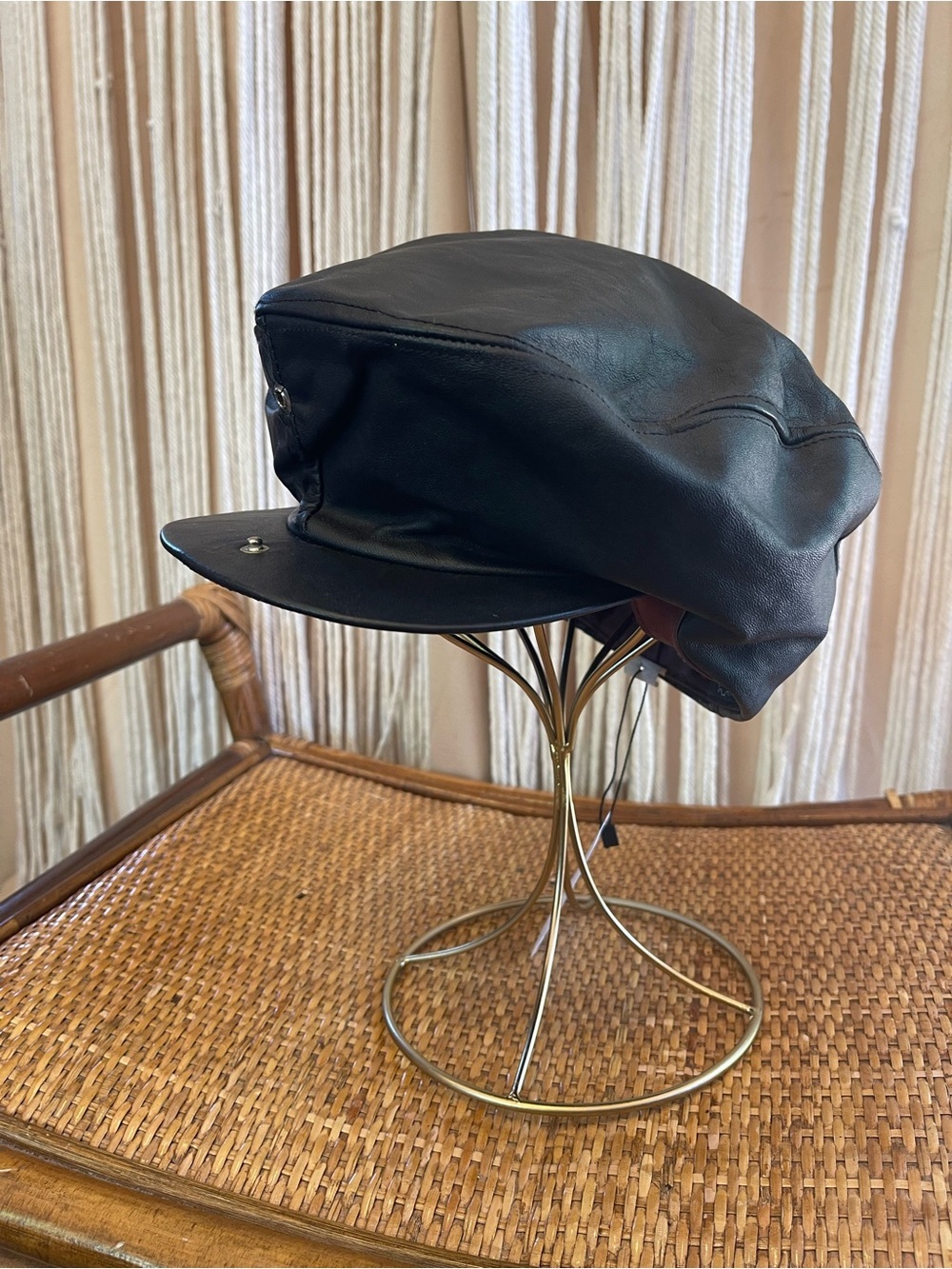 vintage black leather newsboy cap Gatsby hat baker boy hat sturdy brim cabbie